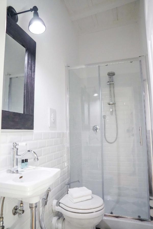 Art Apartment Black & White Suite 피렌체 외부 사진